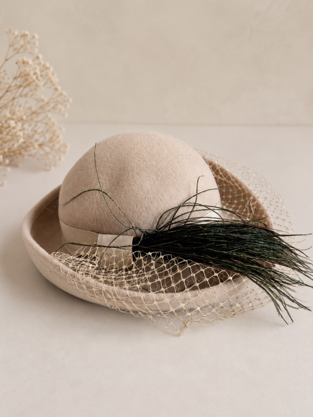 Vintage Mr. John Beige Brown Wool Felt Feather Veiled Hat Fascinator